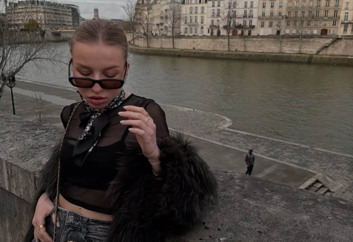  Ćerka srpskog milijardera gola na Božić: Podijelila potresne fotografije, sklonila se od porodice i  