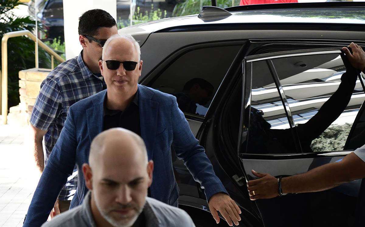  Ključni Putinov čovjek navodno viđen u Parizu: Posjetio američku ambasadu, a svi se pitaju kako je ušao u EU 