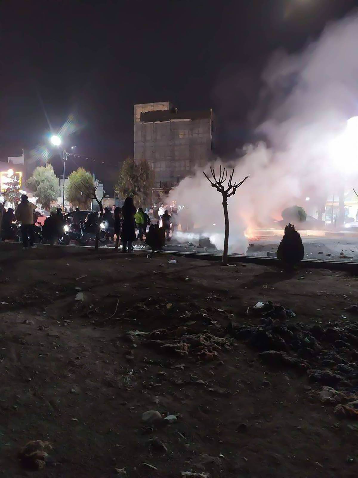  Teheran u krvi: Stotine vreća s tijelima na ulicama, skoro 500 demonstranata ubijeno, Tramp razmatra 