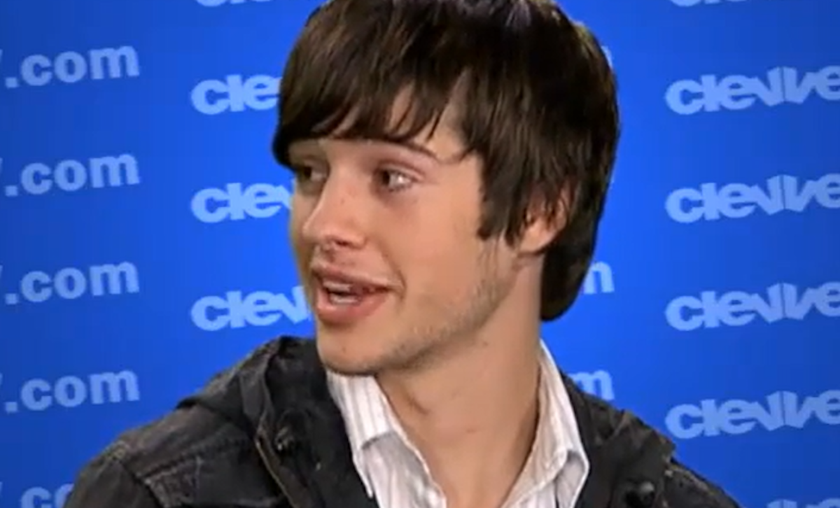  Glumac uhapšen zbog posjedovanja dječije pornografije: Opirao se prilikom hapšenja, a bivšoj prijeti 