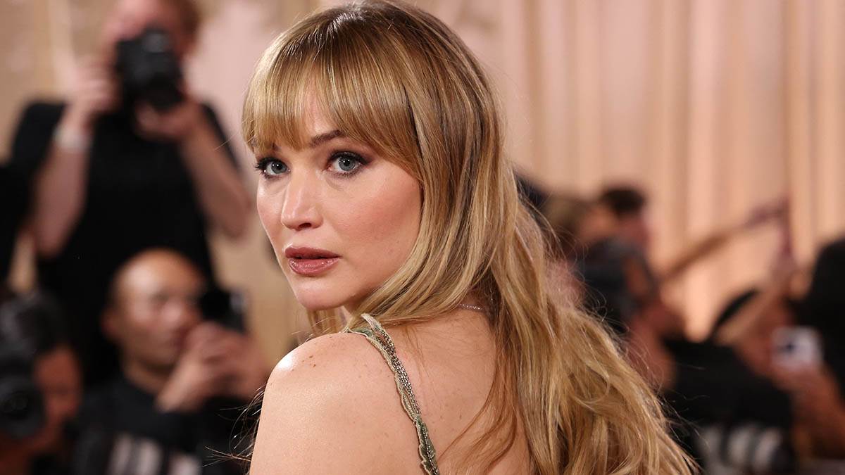  Haljina sa Zlatnog globusa zasijenila dodjelu nagrada: "Neka joj neko kaže da nema više 25" 