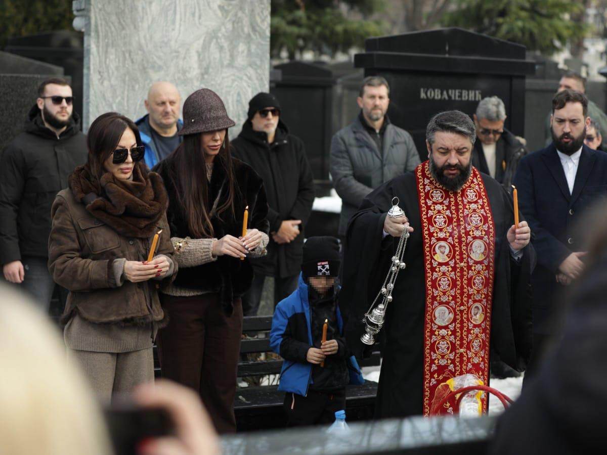  Veljko prvi put nije došao na Arkanov pomen: Prije mjesec dana nestao sa mreža, ni traga ni glasa od 