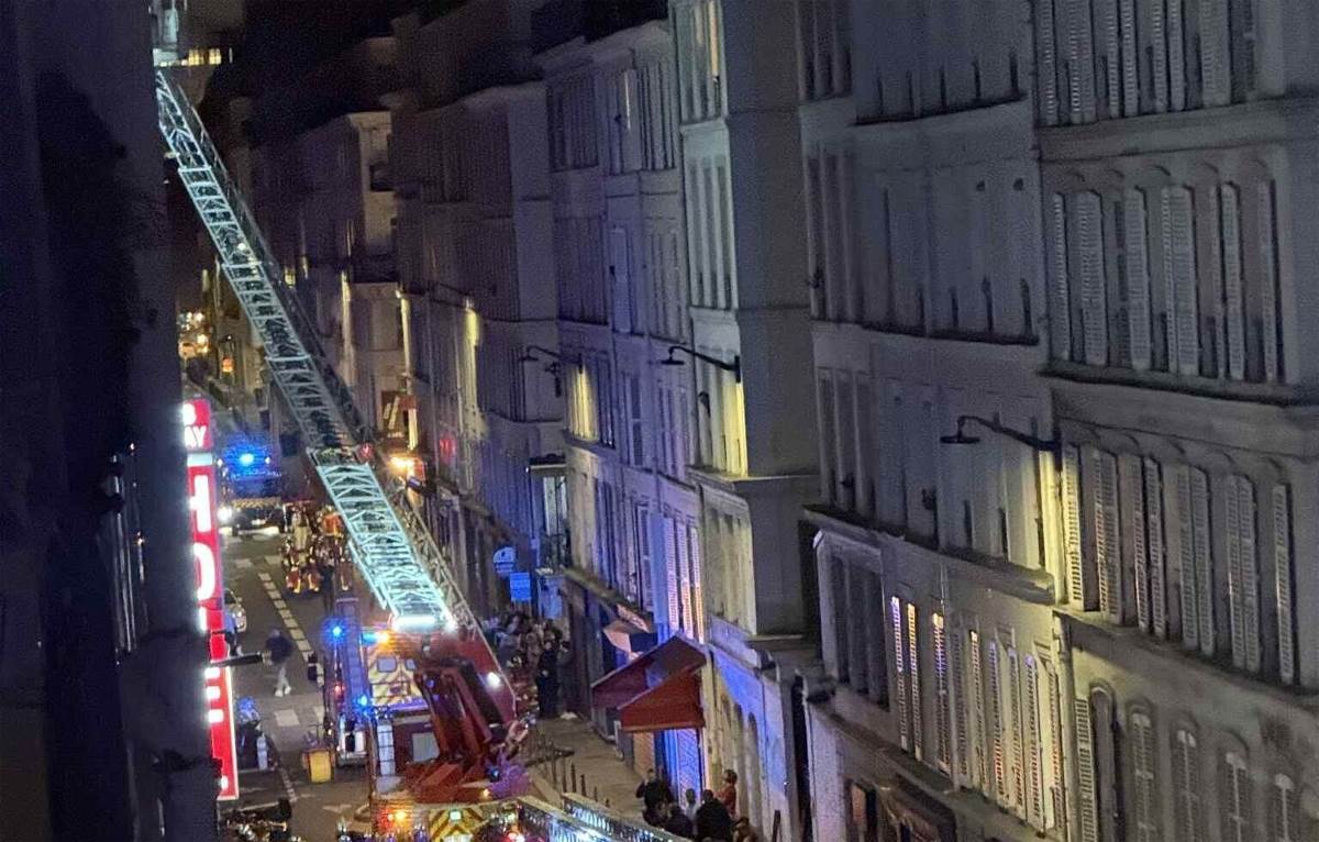 Urušio se sprat zgrade tokom zabave u Parizu 