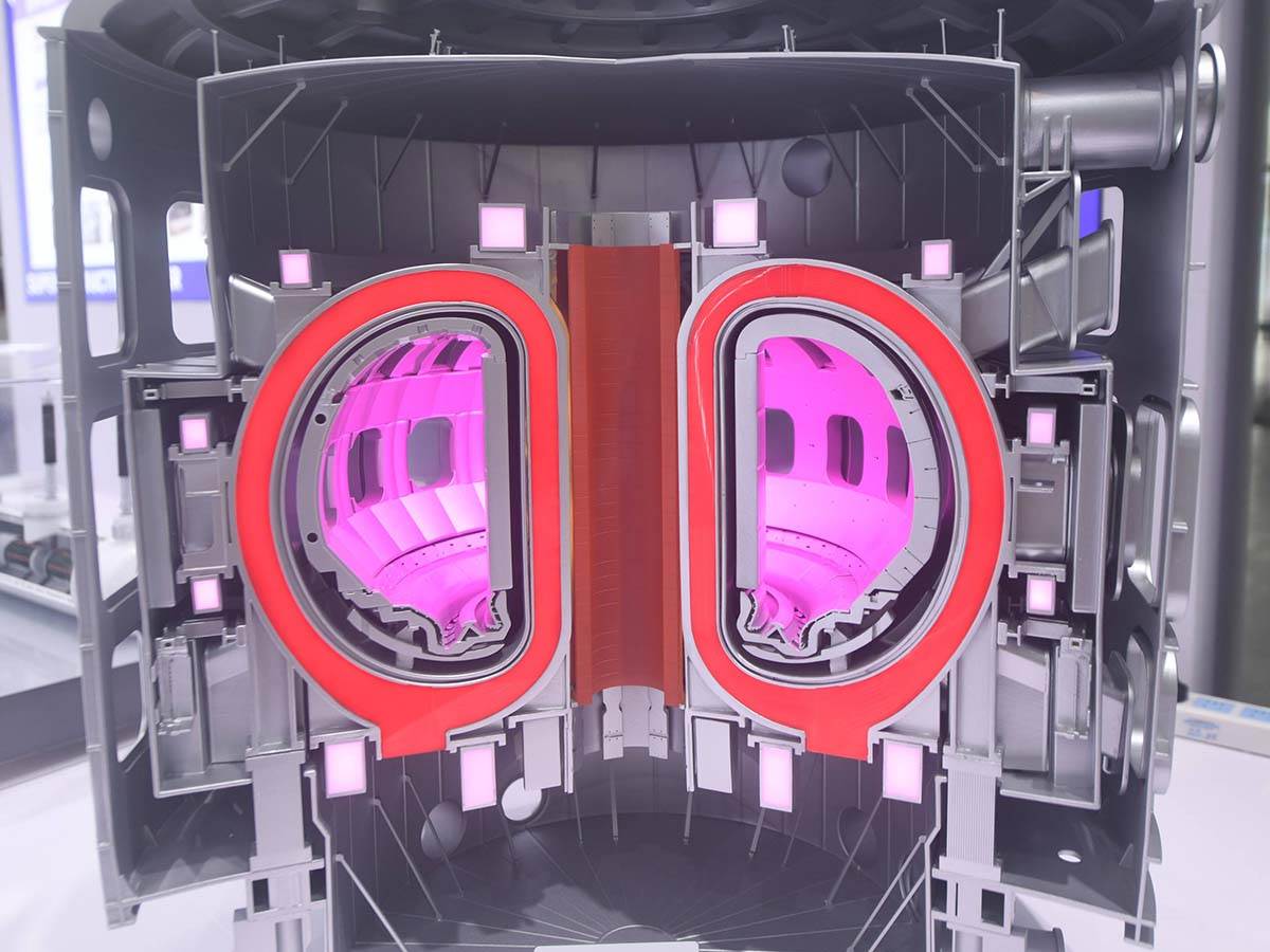  Kina pali sunce na Zemlji: Sprema se novi energetski poredak, rok je 2030. godina 