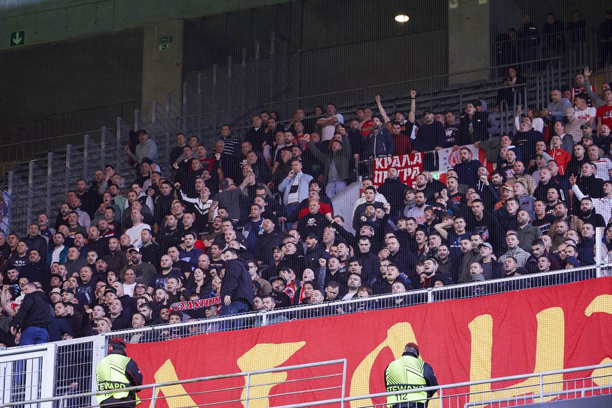  Ovako je izgledala tuča Delija na sjeveru Evrope: Procurili novi snimci sa ulica Malmea 