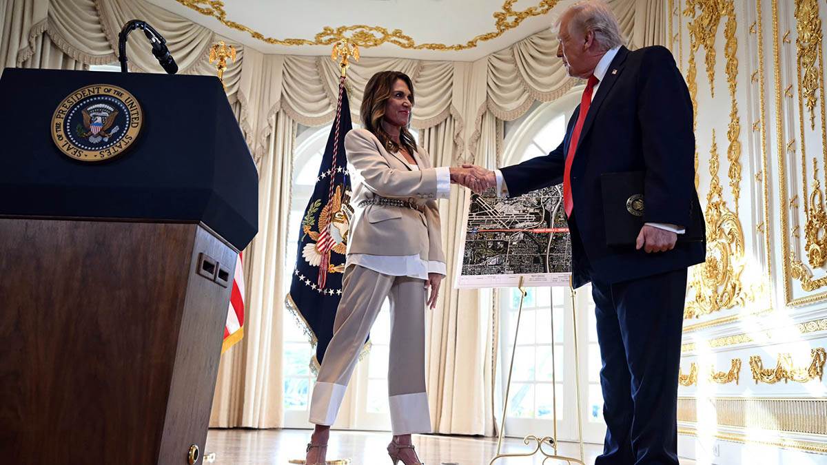  Tramp srušio dio Bijele kuće zbog novog projekta 