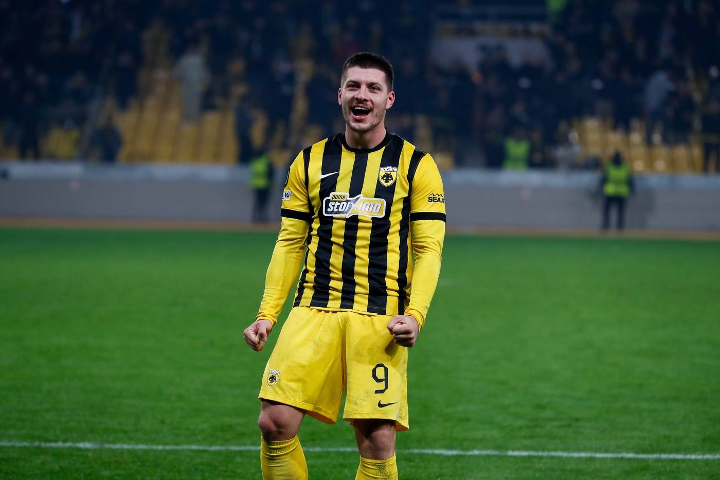  Grci dres Luke Jovića stavili u muzej 