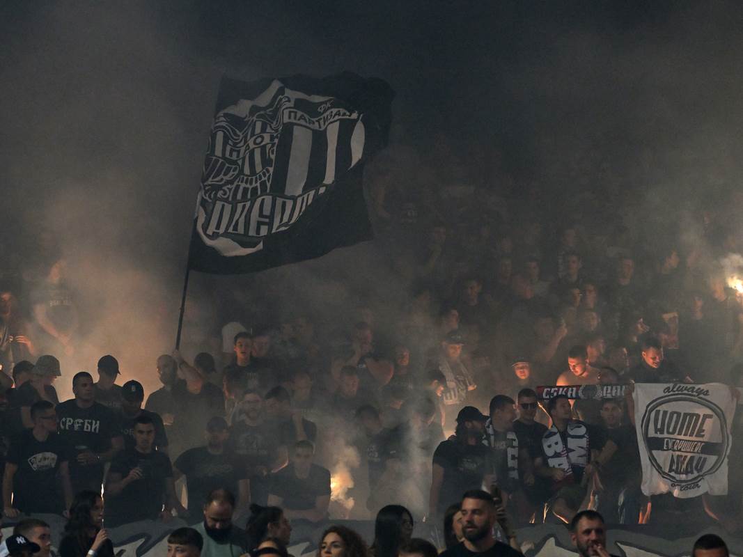  Partizan se hitno oglasio zbog tragedije: Sedam navijača PAOK-a poginulo nadomak Srbije 