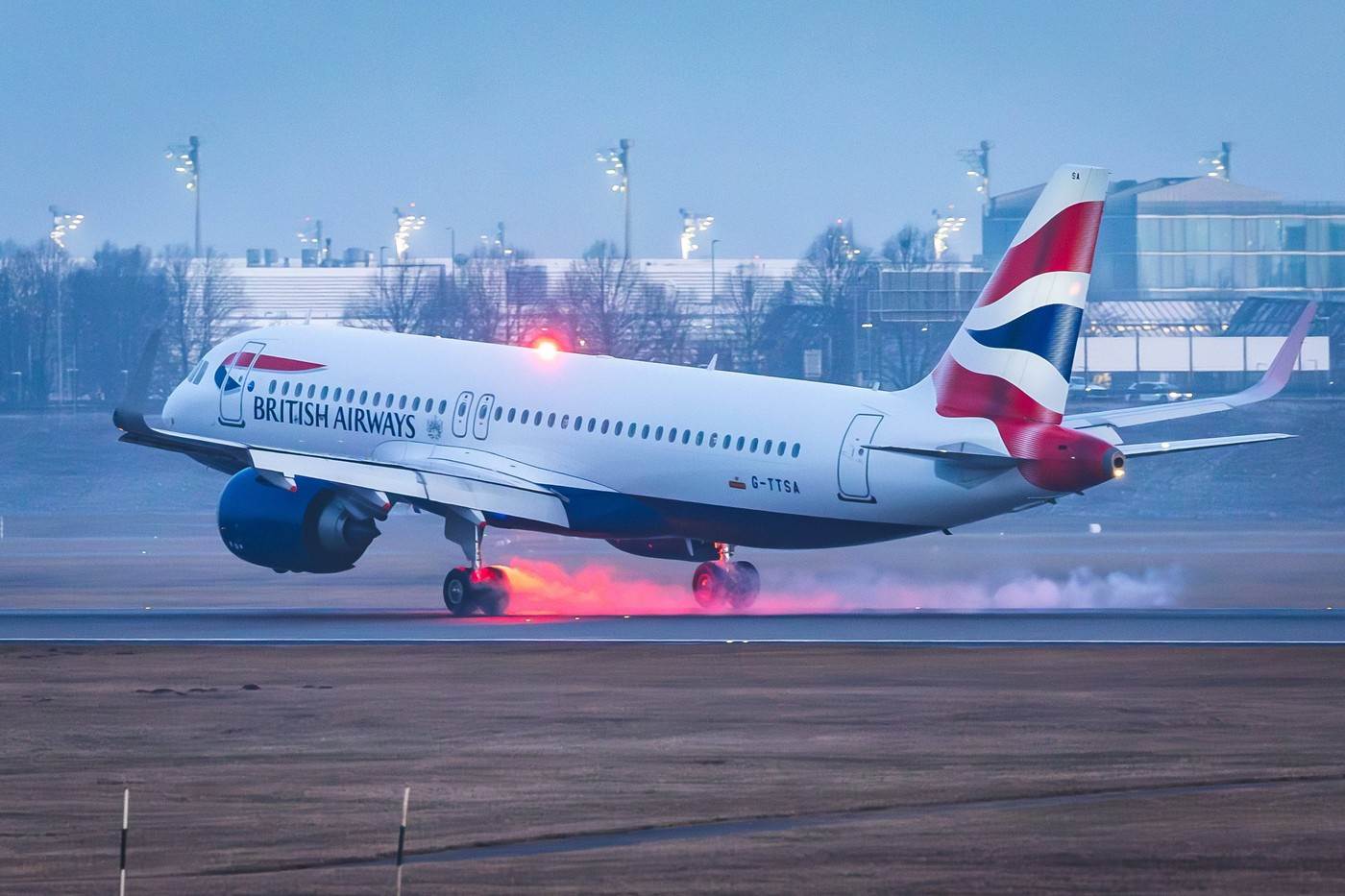  Zastrašujući snimak polijetanja aviona 