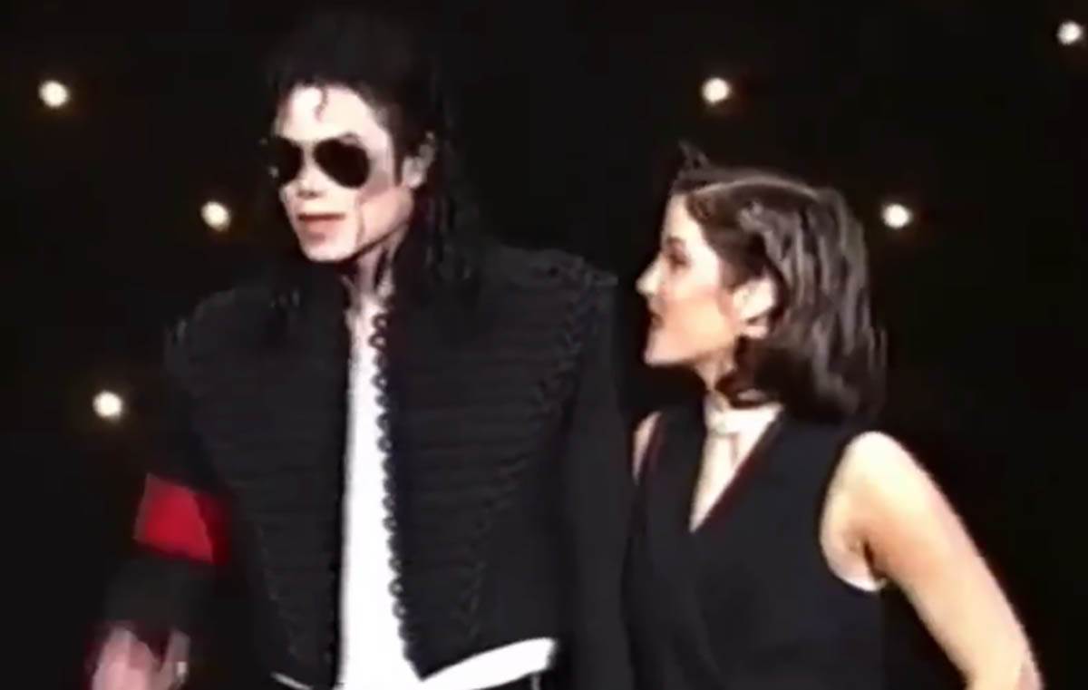  Šokantan život ćerke legendarnog pjevača 