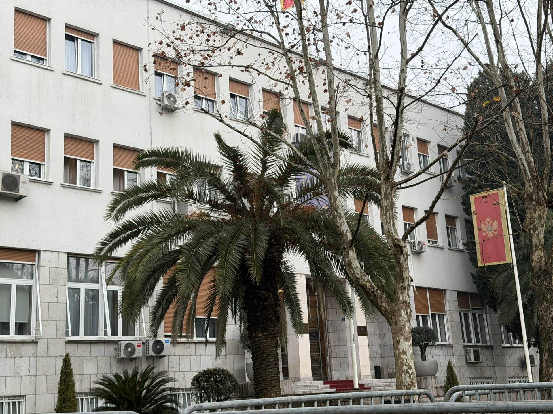 Poslanici se danas neće izjašnjavati o Krstonijeviću Info Poslanici se danas neće izjašnjavati o Krstonijeviću Info