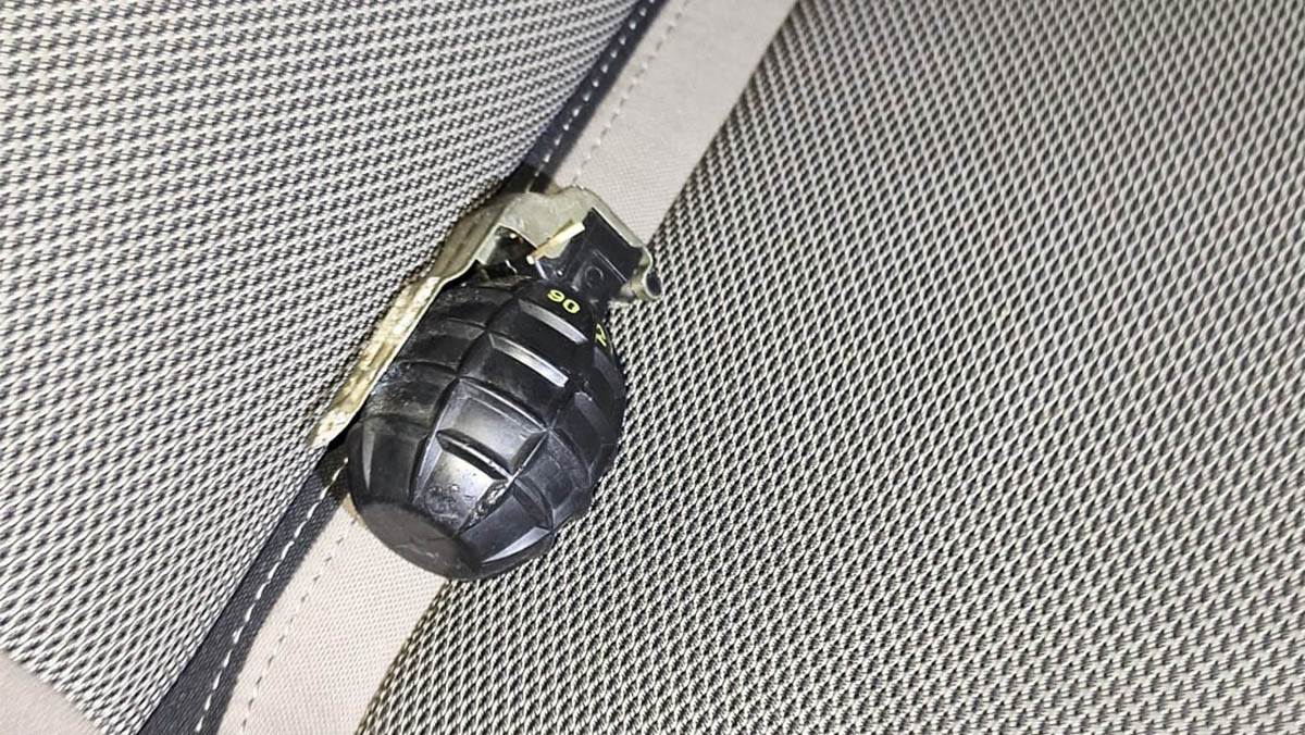  Naoružan do zuba u 2 ujutru: Maloljetni Novosađanin uhapšen sa ručnom bombom ispred lokala u Beograd 