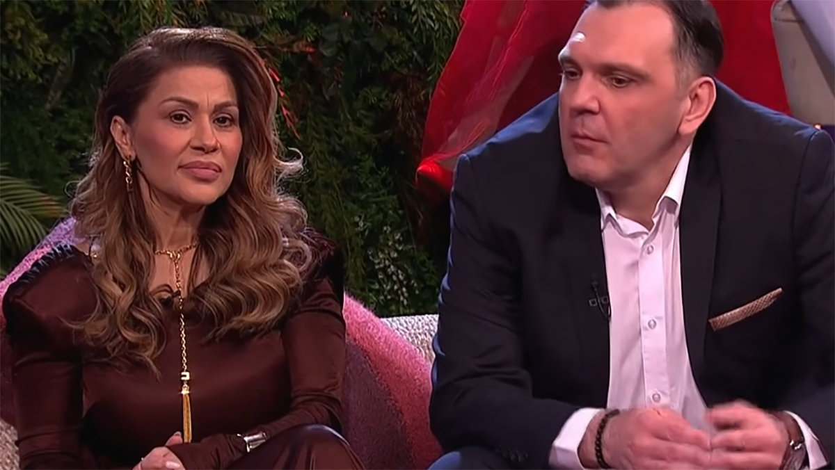  Kasper živi u sobi od 12 kvadrata na periferiji Njujorka? Krije od pjevačice istinu, Mina se odmah o 