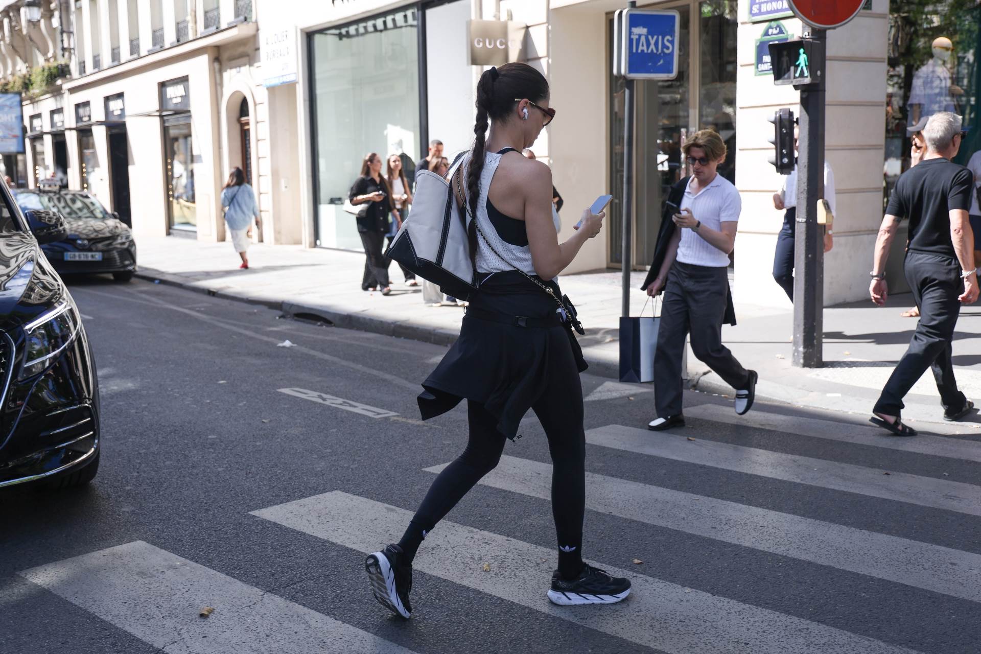  Marko Jarić se na Dan zaljubljenih oženio "nesuđenom popadijom": Udala se u crnom, a roditelje na sv 