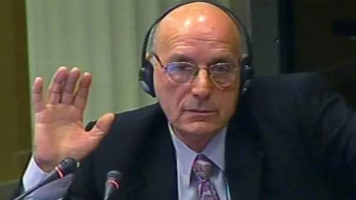  Poginuo Ostoja Stanišić, nekadašnji komandant Vojske Republike Srpske 