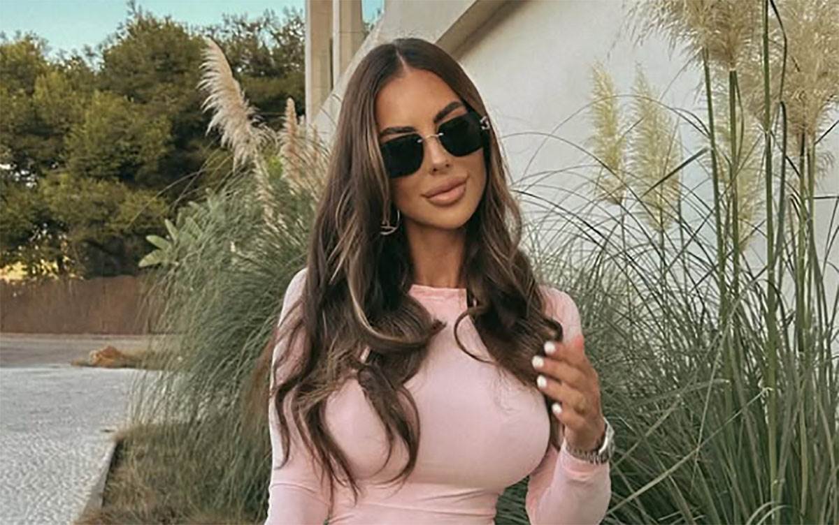  Zorannah priznala da krije grudi jer misli da su prevelike 