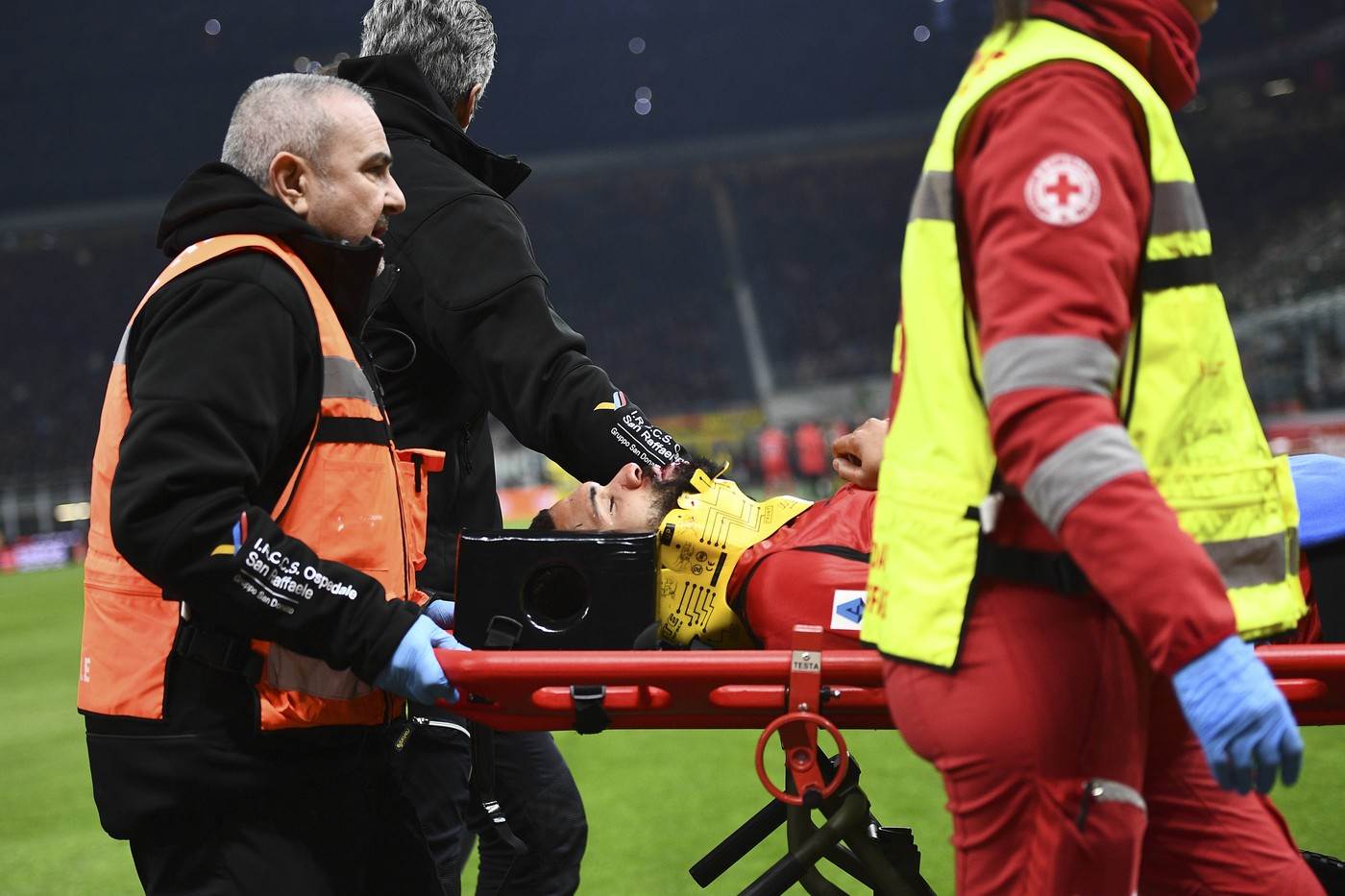  Fudbaler Milana slomio zube i vilicu 