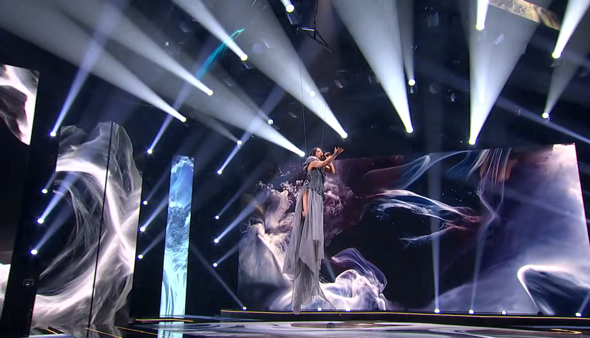  Otkriveno koliko je Zejna platila nastup na PZE 