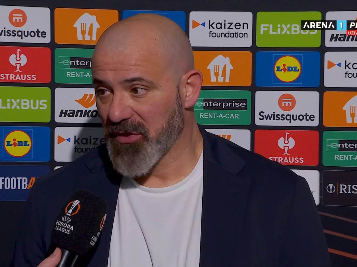  Dejan Stanković slegao ramenima posle poraza 