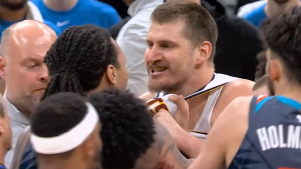  Jokić krenuo na kompletan tim Oklahome: Sjevale pesnice 