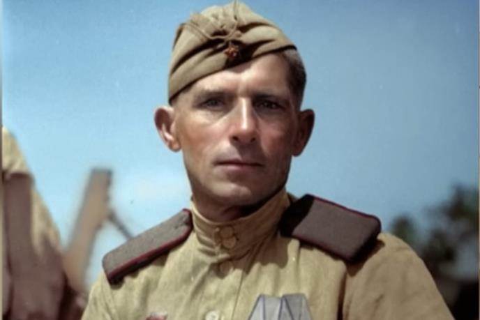  Dimitrije je dobio 73 djece sa 9 zarobljenica: Živjeli su izolovano 19 godina, a onda je preko noći odlučio da pobjegne
 