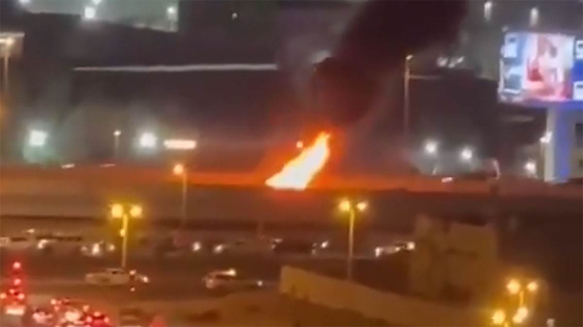  Snažna eksplozija u Dubaiju nakon pada dijela rakete 