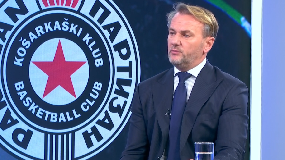  "Daleko od reflektora": Ostoja Mijailović zaintrigirao navijače Partizana 