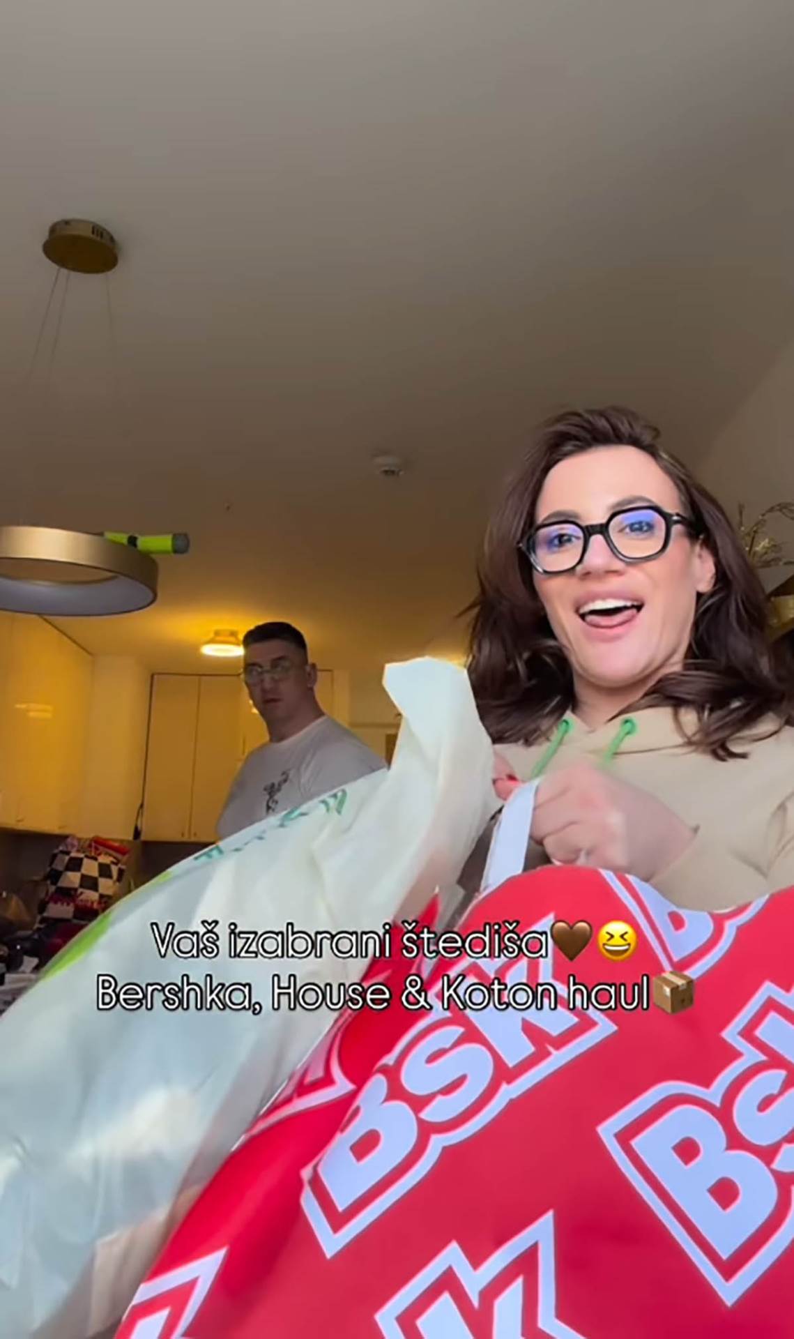  Kristina otkrila nove detalje drame sa Kristijanom: Uzeo joj sav nakit, evo kroz šta prolazi 