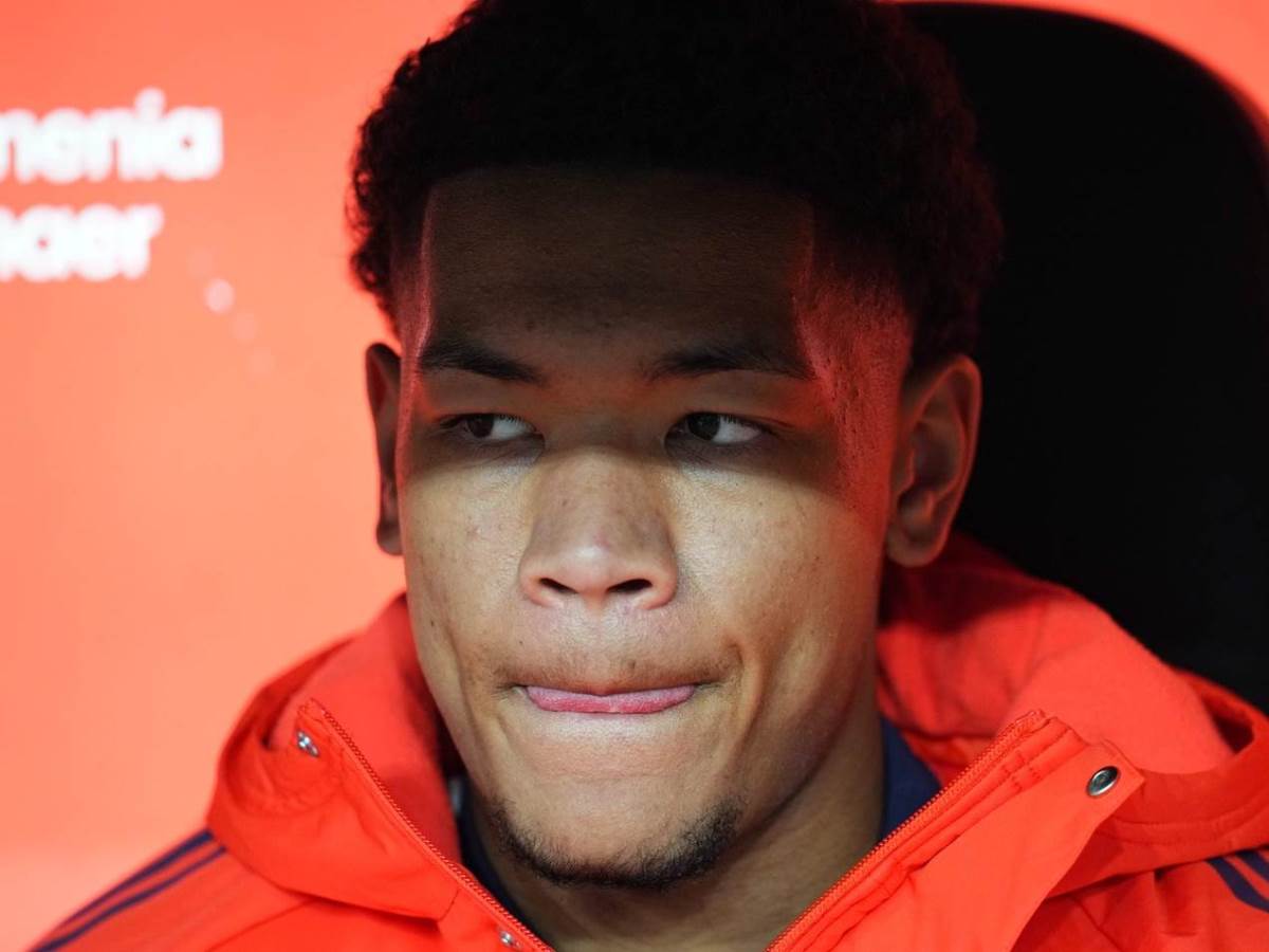  Bajern nema golmana za Ligu šampiona: Četvorica povrijeđena, klinac od 16 godina mora među stative 