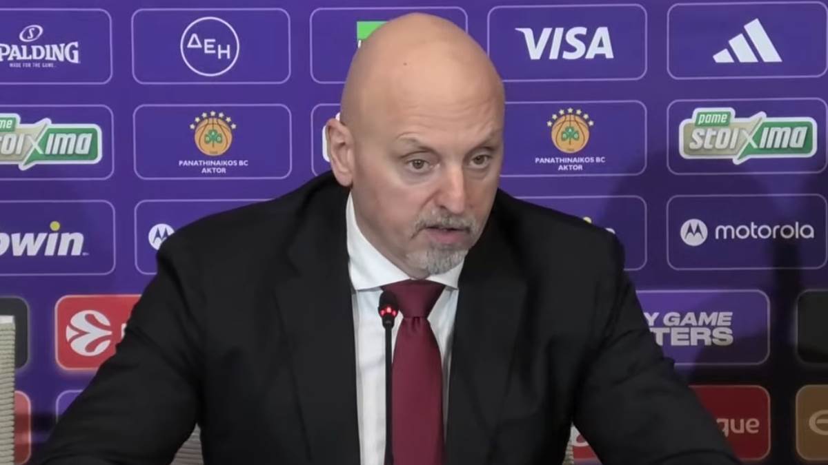  Saša Obradović na srpskom odbrusio novinaru u Atini 