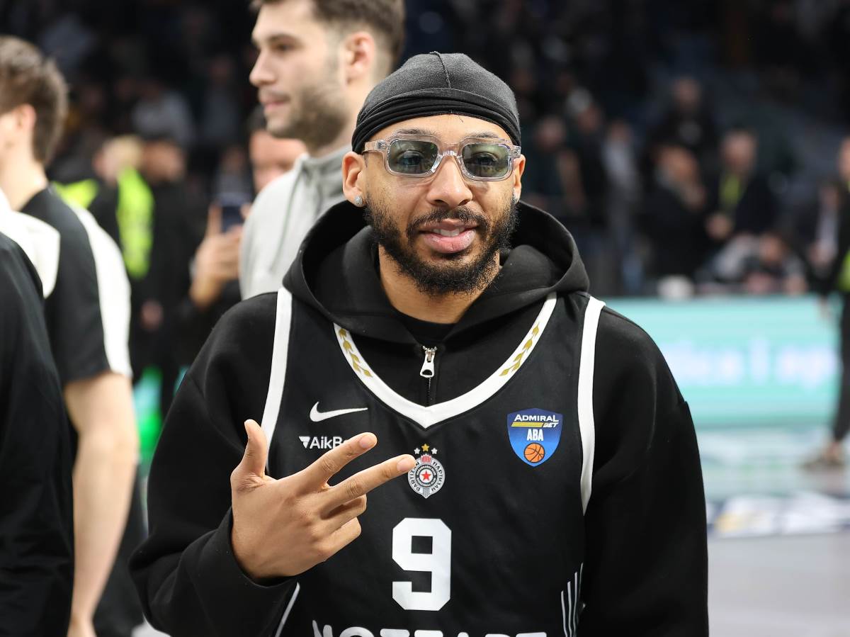  Partizan spremio novi ugovor za Karlika Džounsa: Zarađivaće više od 2.000.000 eura 