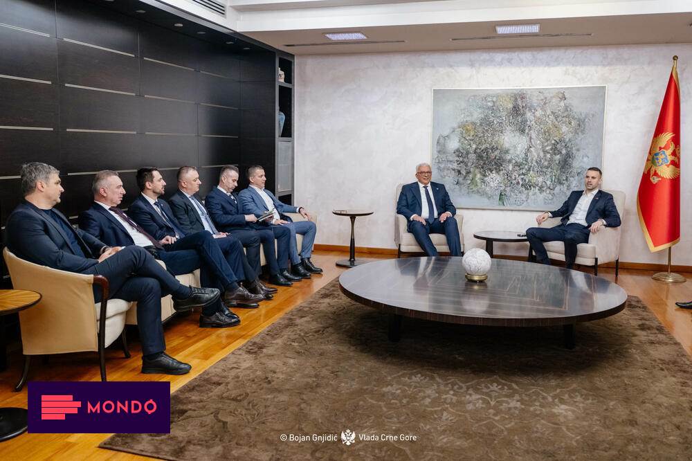 Sastanak Spajića i lidera skupštinske većine: “Ključni zakoni moraju biti usvojeni do kraja jula…” | Info Sastanak Spajića i lidera skupštinske većine: “Ključni zakoni moraju biti usvojeni do kraja jula…” | Info