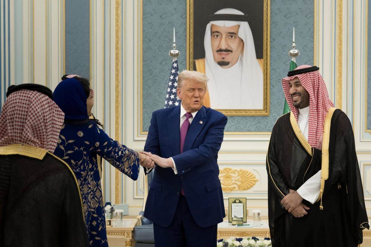  SAUDIJSKA ARABIJA POZVALA AMERIKU DA POJAČA NAPADE NA IRAN! 