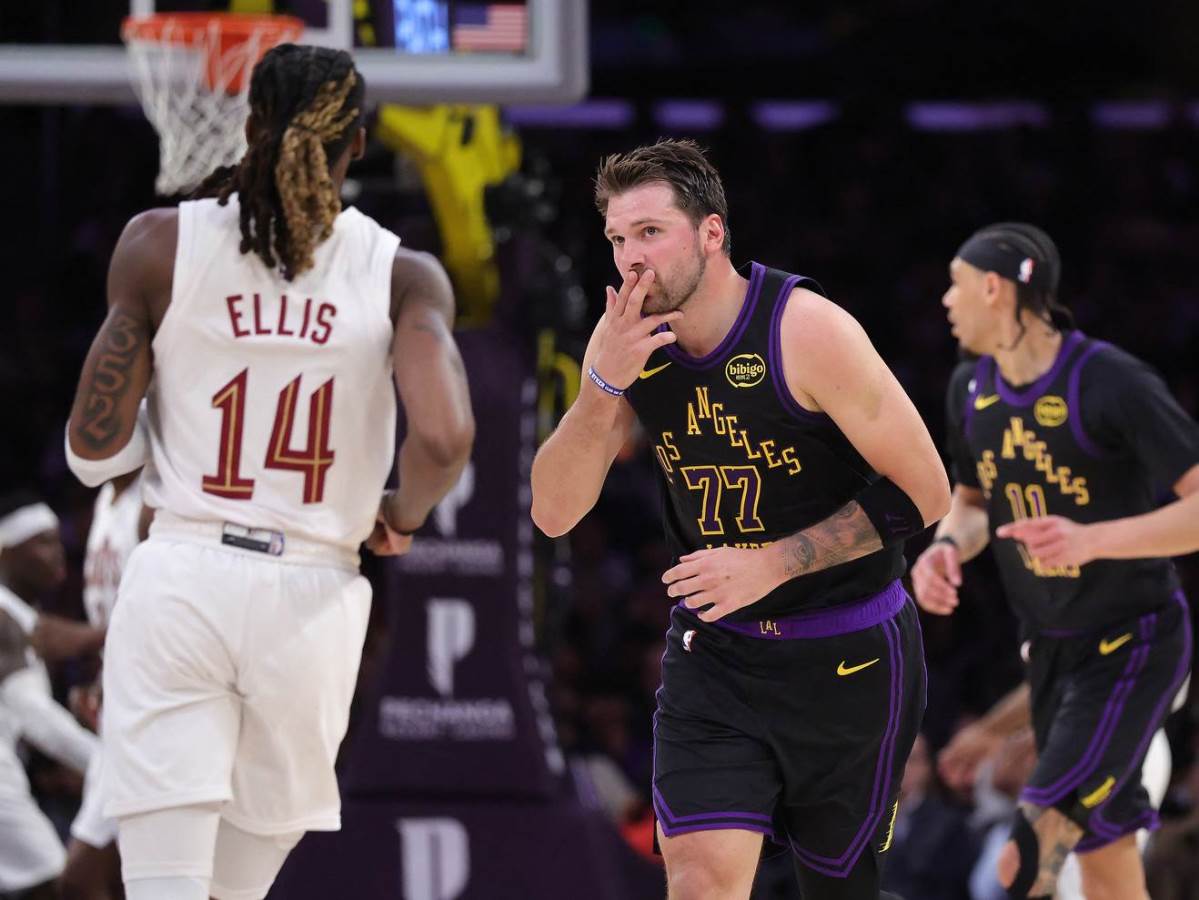  Luka Dončić pokazao ko je gazda u Lebronovoj kući: Ovo nisu dobre vijesti za Nikolu Jokića i Denver 