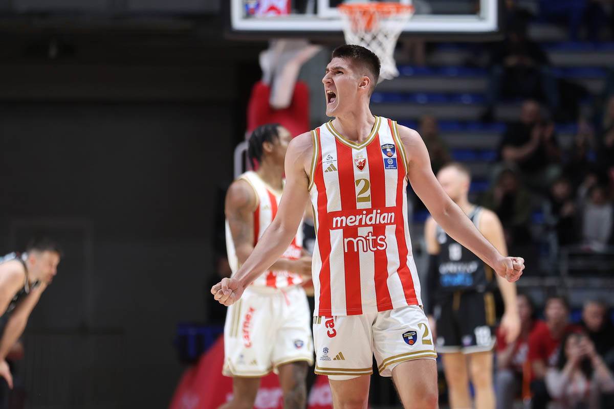   Plejmejker Zvezde dobio nagradu za dva mjeseca 