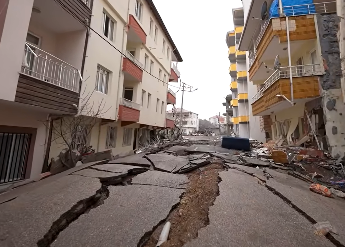  Razoran zemljotres jačine 5,8 pogodio Avganistan: Ima mrtvih, jezivi snimci potresa šire se na mreža 
