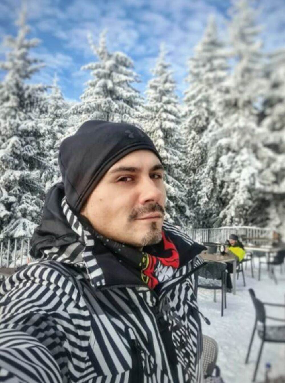  Pjevač posle mnogo godina progovorio o ugovorima koje su pjevači potpisivali sa Sašom 