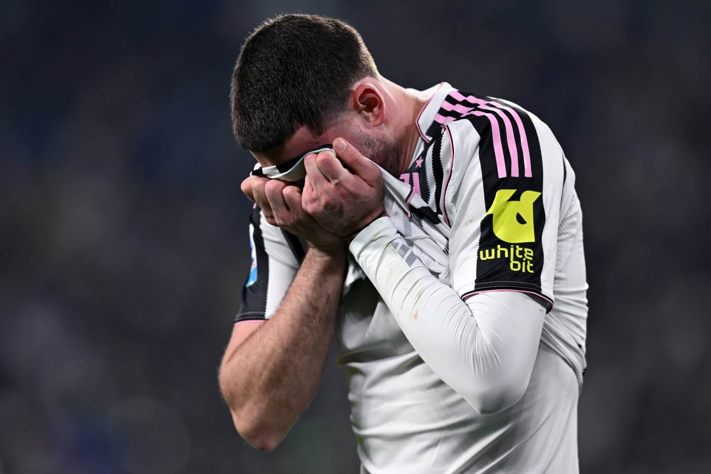  Dušan Vlahović se povrijedio prije nego što je ušao na teren 