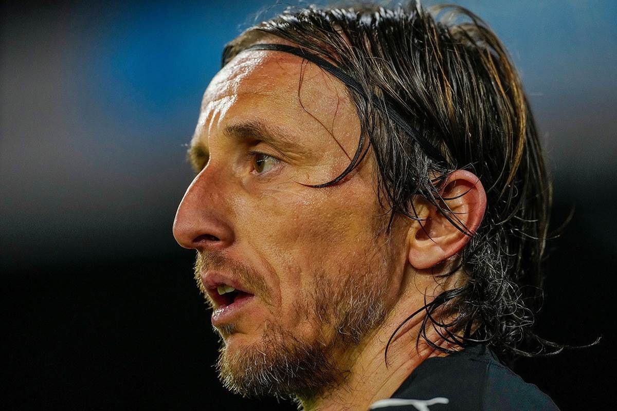  Luku Modrića nikad nisu ismijevali kao zbog De Brujnea 