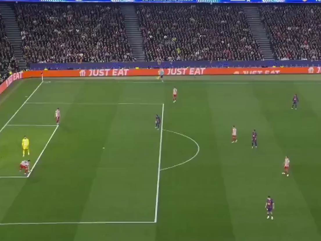  Cijeli svijet vidio kako je Rumun pokrao Barselonu u Ligi šampiona 