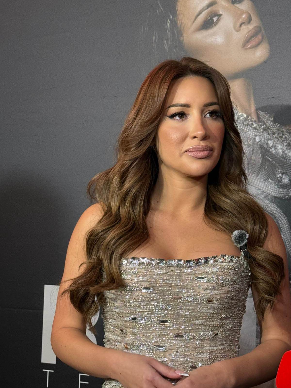  PJevačica se razvela posle dvIJe nedelje braka: Sve sama finansirala, a na svadbu došla u crvenoj ha 