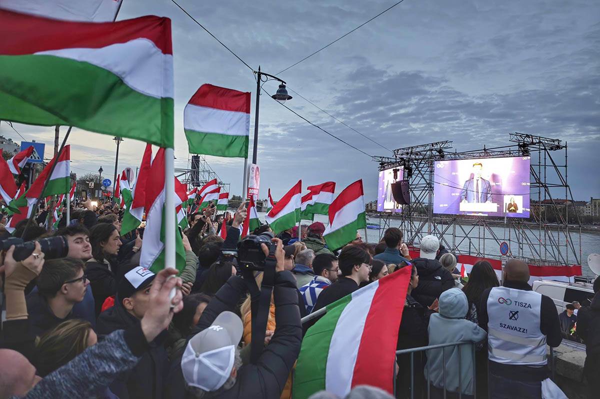  Politički zemljotres u Mađarskoj: Pristalice Petera Mađara se okupljaju u Budimpešti, bivši saveznik 