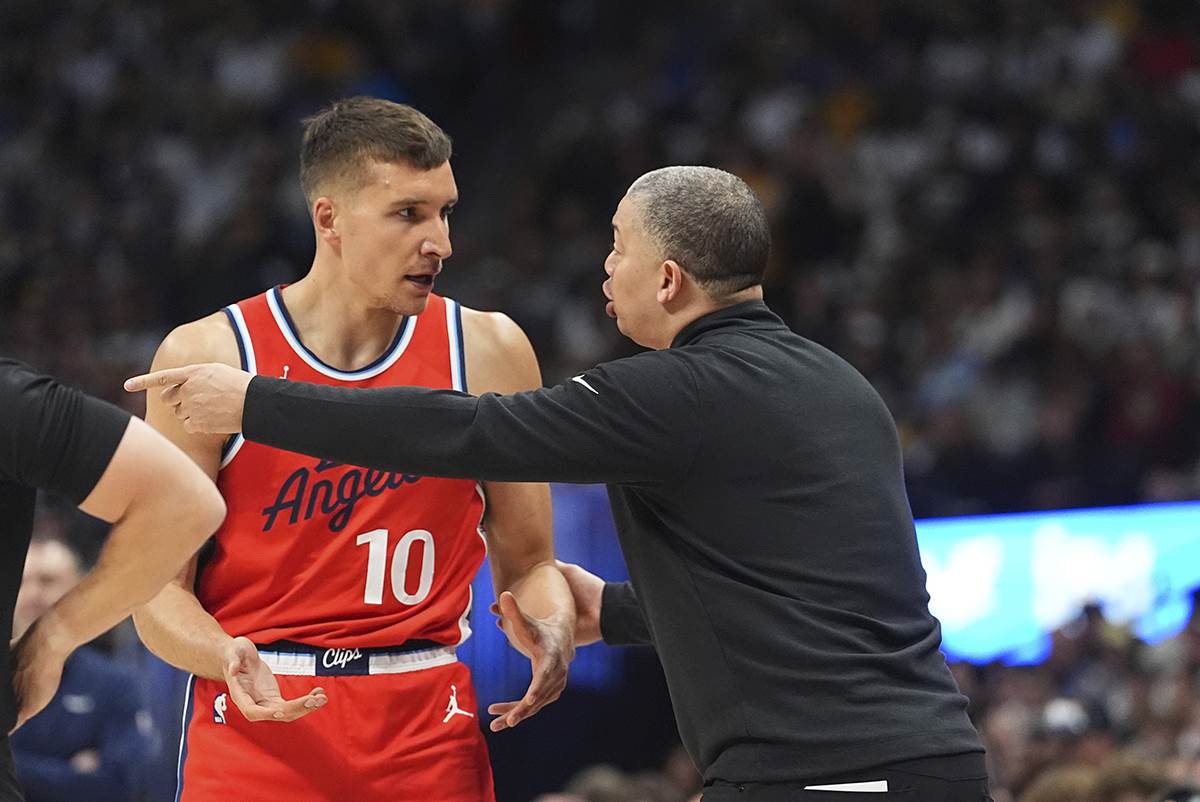  Da li je Bogdan presjedio svoj posljednji meč u NBA? 