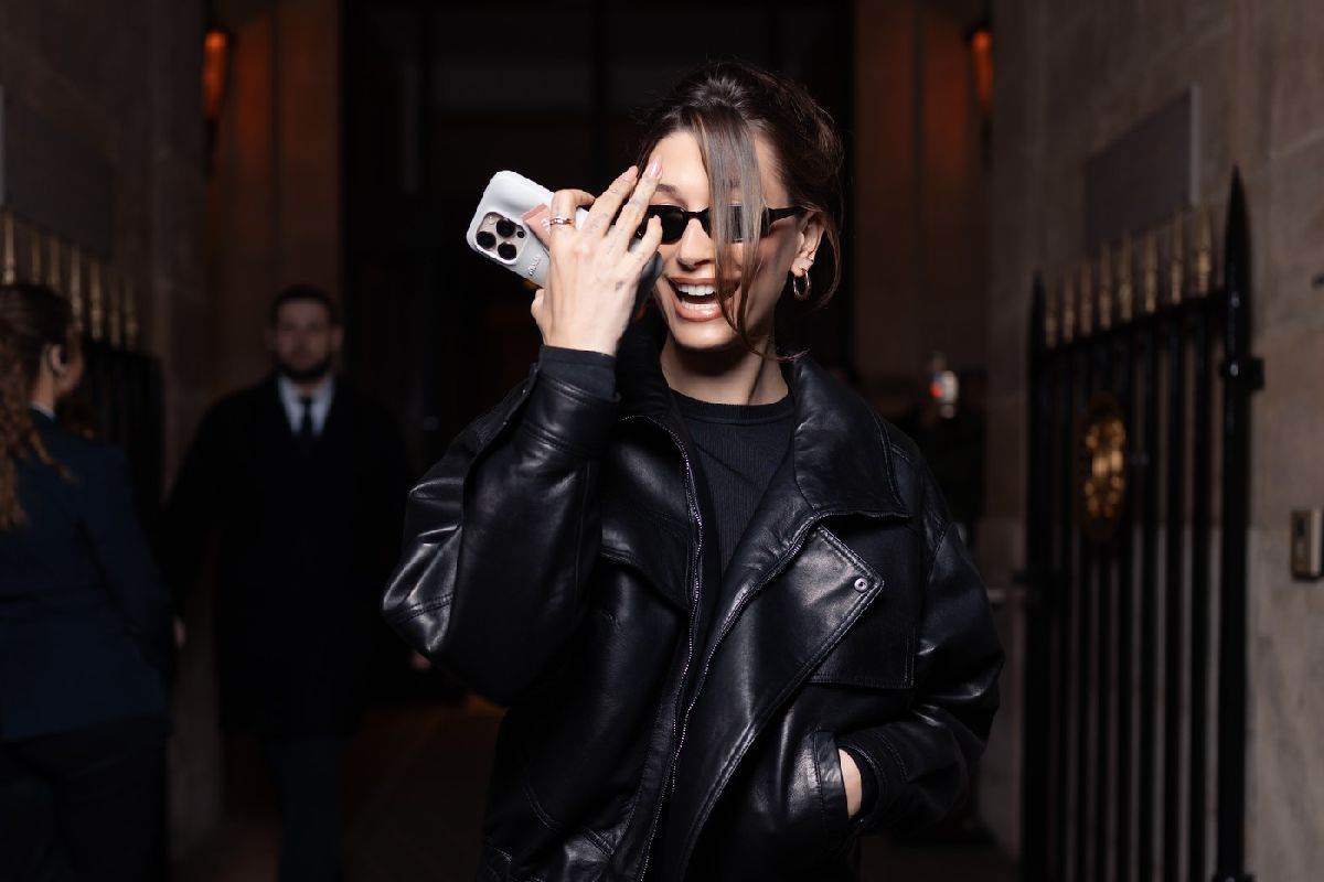  Kožna jakna odlazi u zaborav? Zamjenjuje je novi model idealan za toplije dane 