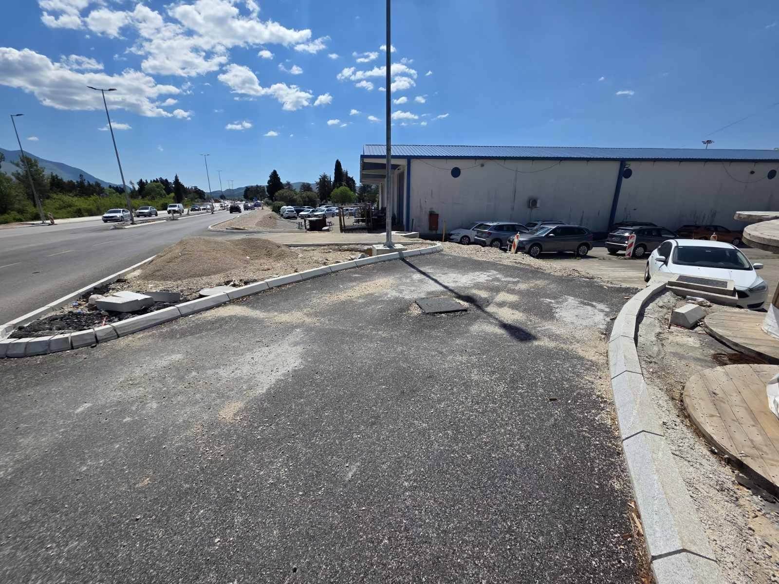  Bemax: Novi prilaz Aerodromu Tivat nije dio projekta 