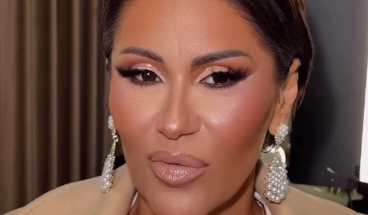  Mina Kostić napravila drastičnu promjenu izgleda: Ošišala dugu kosu i oživjela čuvenu Cecinu frizuru 