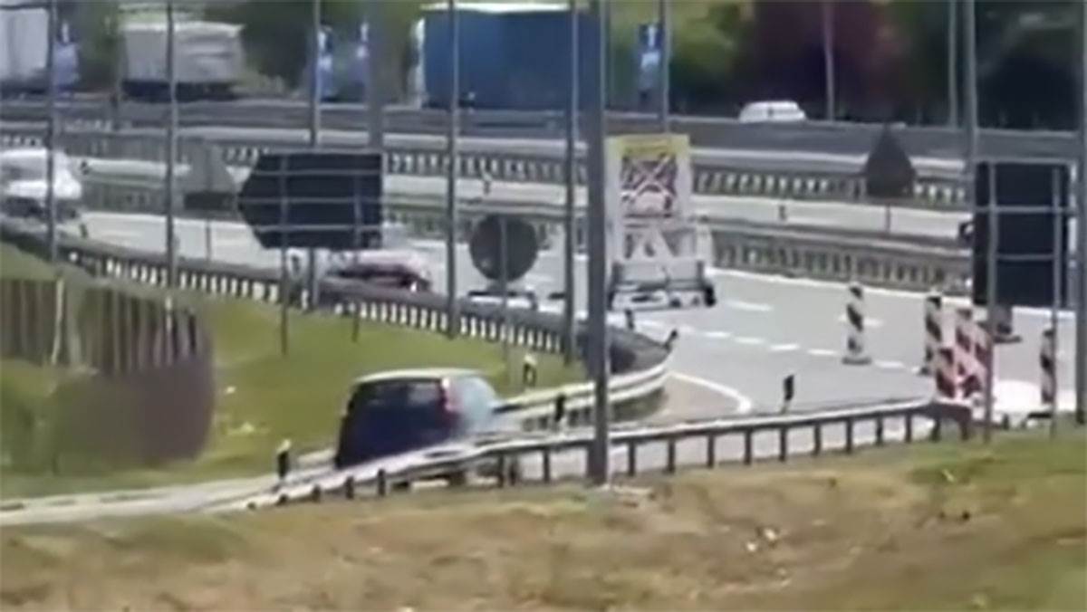  Novi slučaj opasne vožnje, vozači dijele snimak 