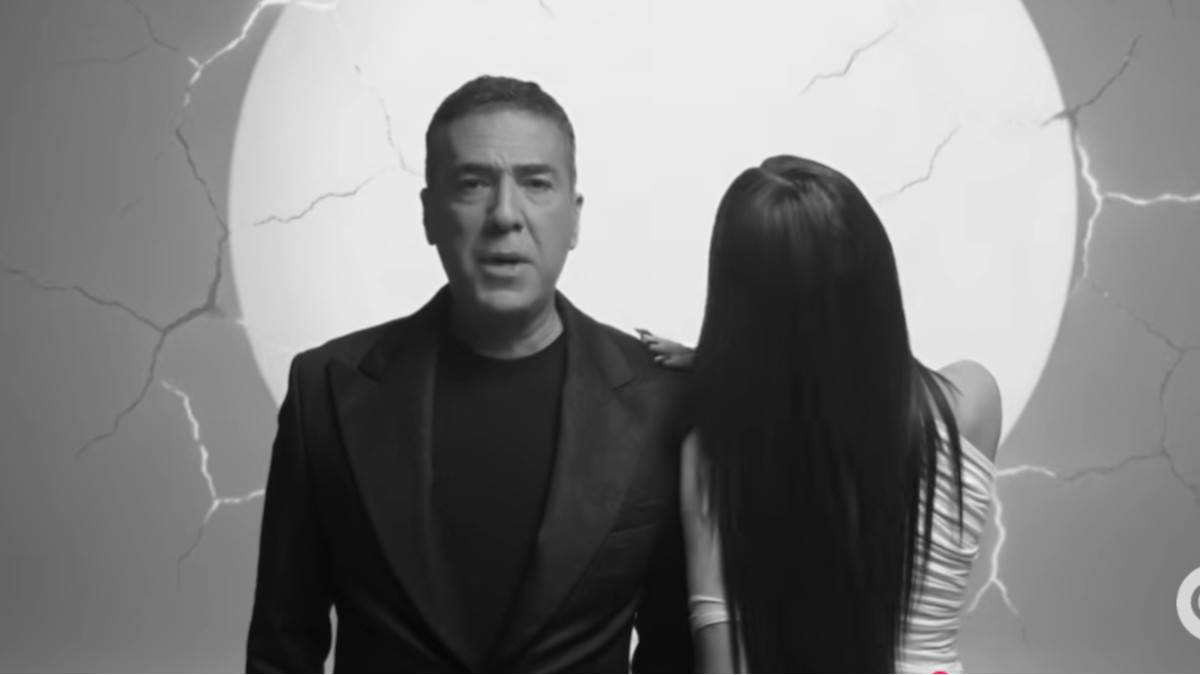  Željko Joksimović sa bugarskom predstavnicom otpjevao "Lane moje": Dara ga oduševila, evo kako zvuče 