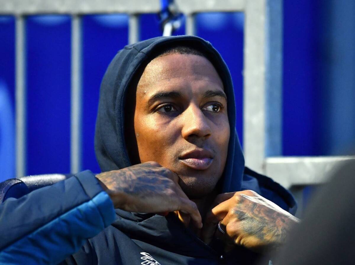  "Posle 23 godine je kraj": Gotova je legendarna karijera, osvajač Premijer lige i Serije A ide u penziju 