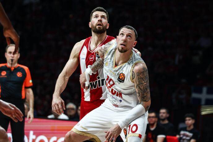  Novak gledao nezapamćeno gaženje u Evroligi: Najbolji tim Evrope sa Novakom slavi odlazak na Fajnal for 